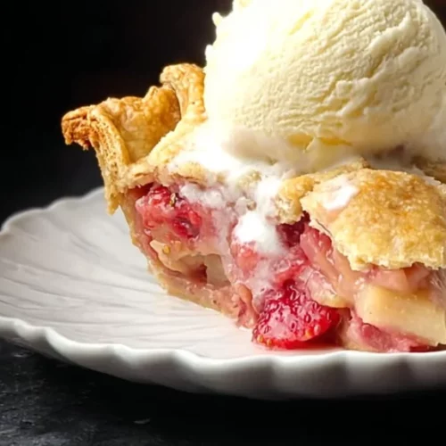 strawberry rhubarb pie 2026 04 09 111751 1024x574 1